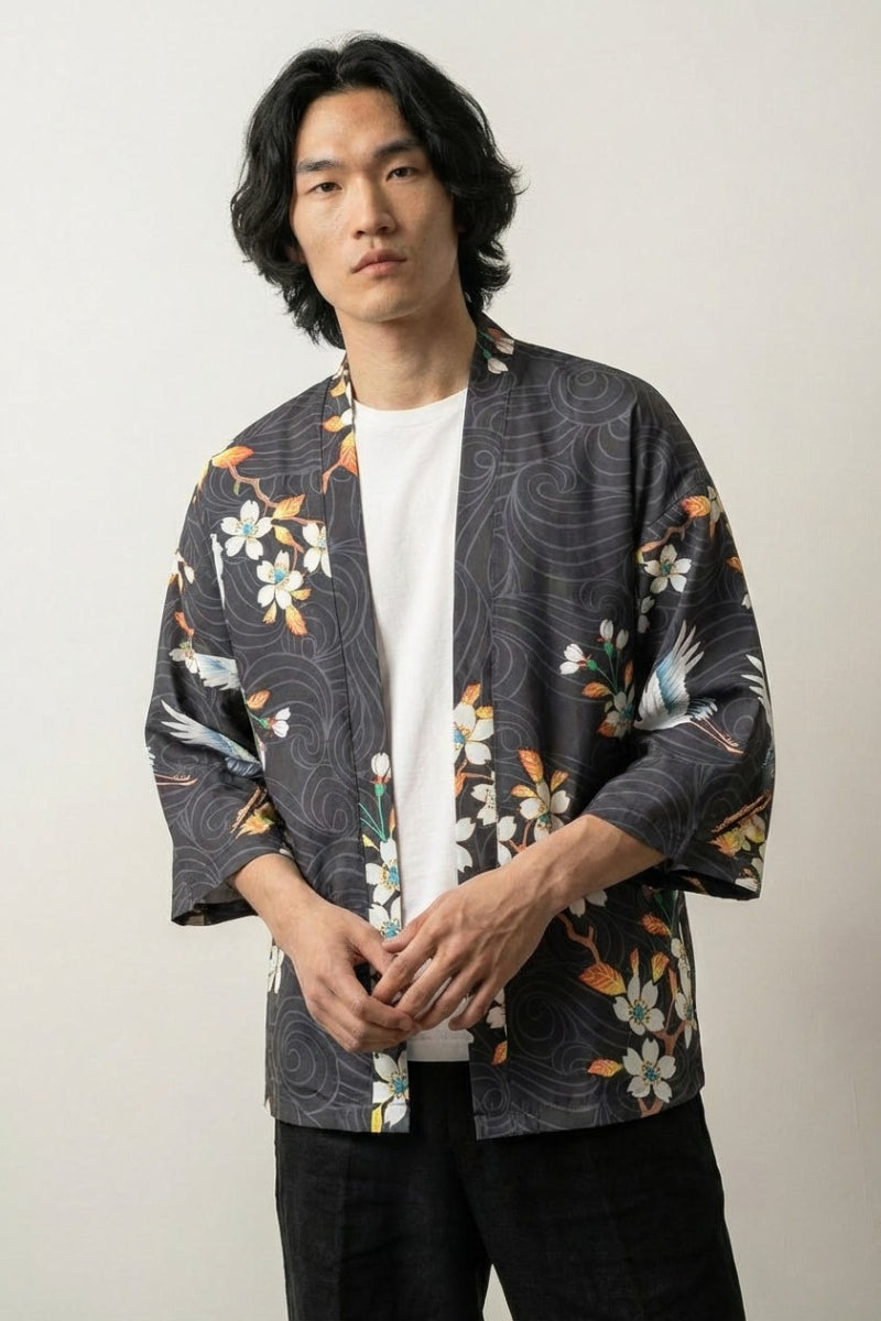 Herren-Sommer-Kimono 'Kaito Edition' – Studioaufnahme