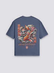 Vintage-japanisches T-Shirt mit Koi und Welle, verwaschener Yokai-Druck, oversize Baumwolle, seitliche Ansicht