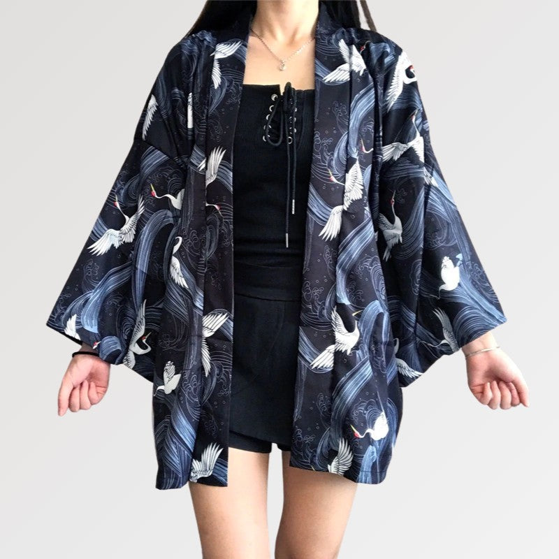 Frühlingskimono für Damen 'Shikuru' – japanisches Gewand, Kimono im japanischen Design